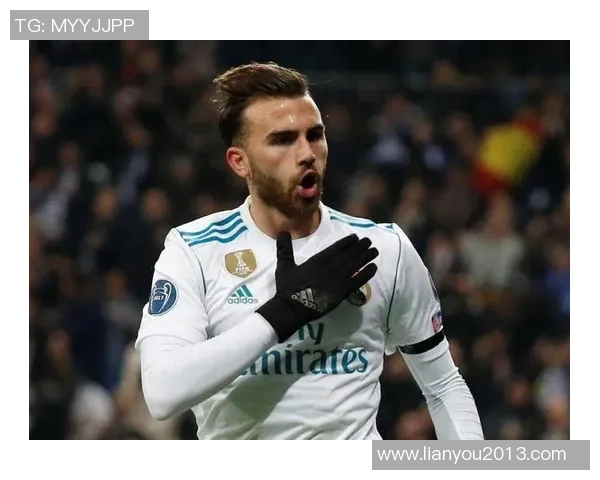 足球明星马约拉尔的成长历程与职业生涯精彩瞬间回顾